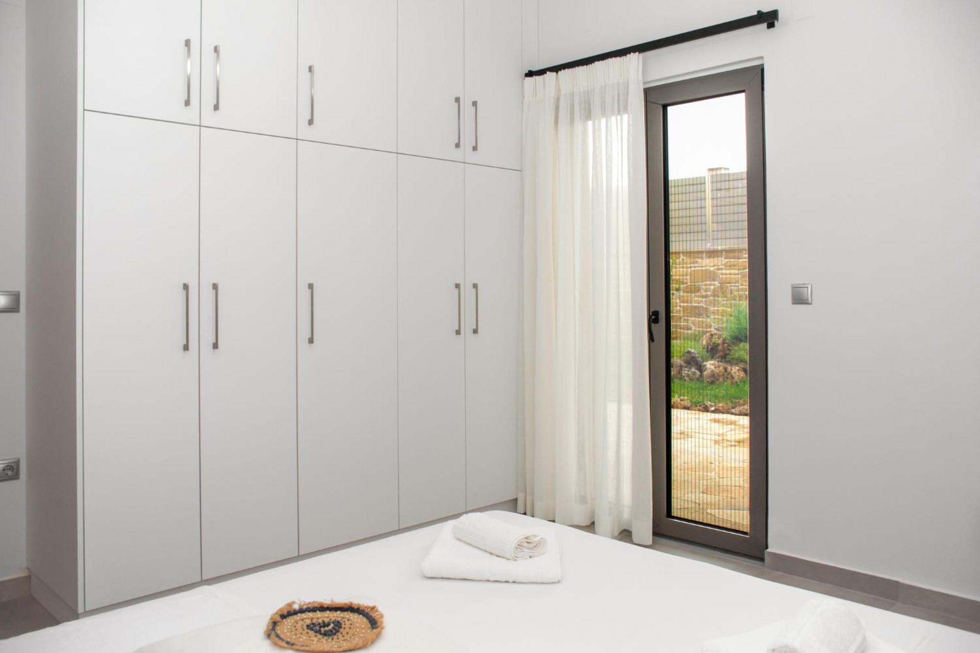 Christina Apartment Kíssamos Екстериор снимка