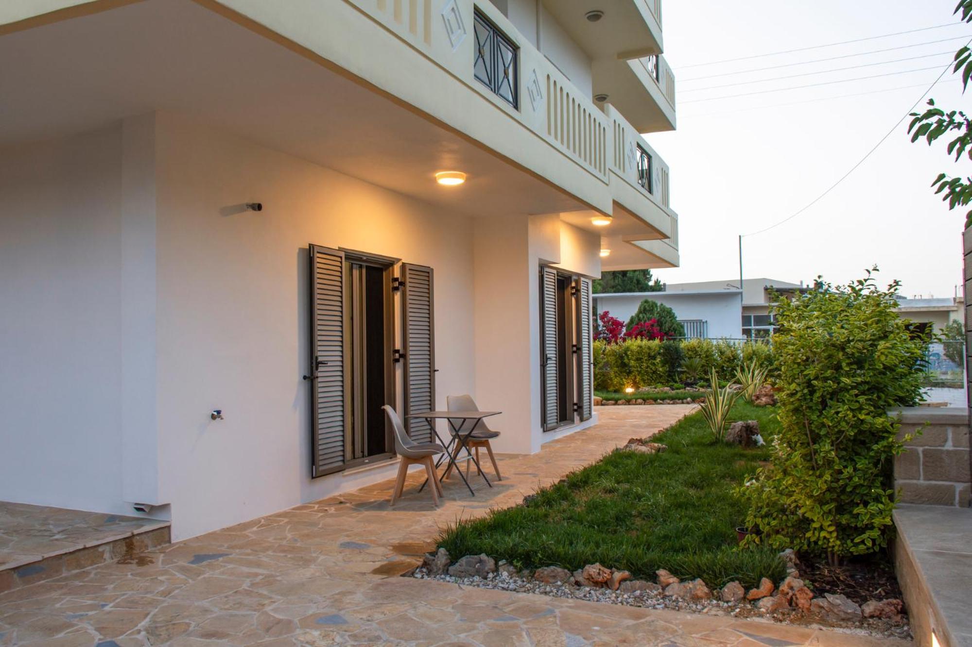 Christina Apartment Kíssamos Екстериор снимка