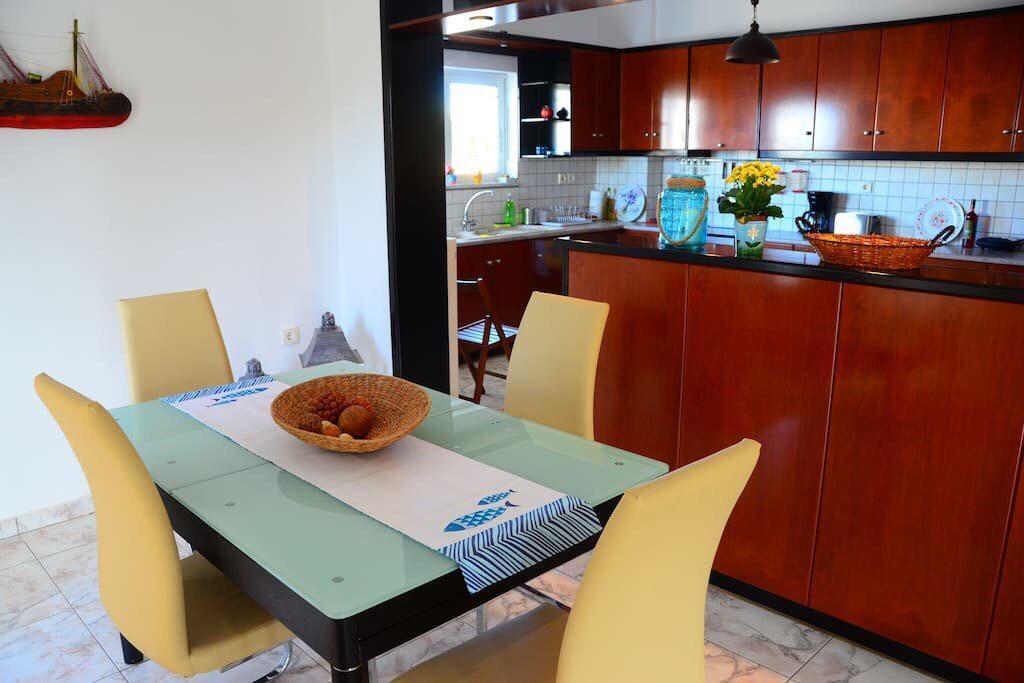 Christina Apartment Kíssamos Екстериор снимка