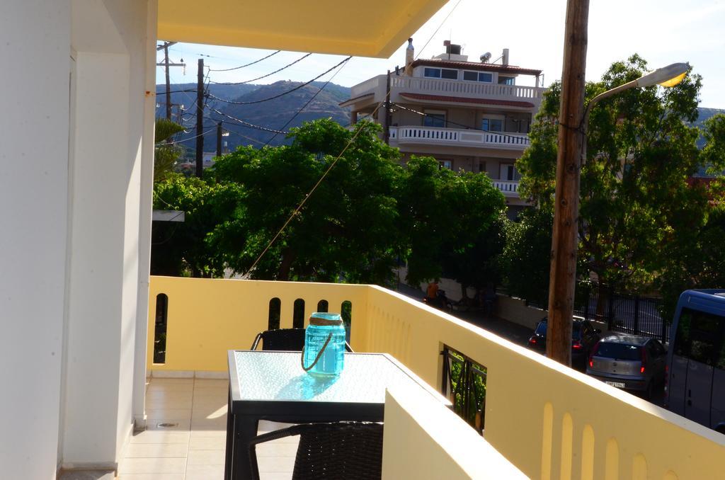 Christina Apartment Kíssamos Екстериор снимка