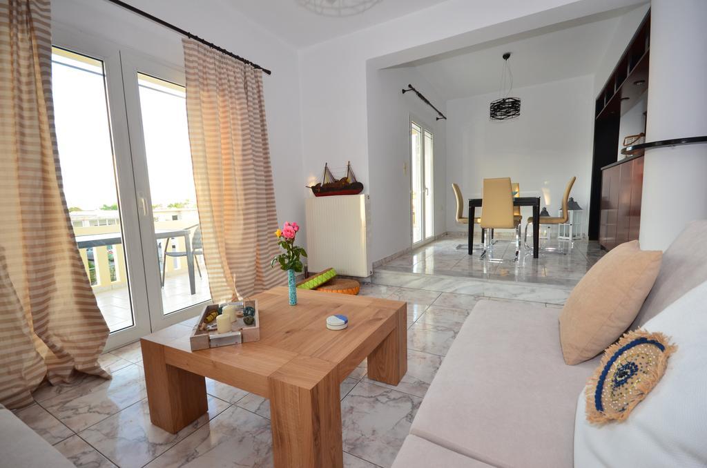 Christina Apartment Kíssamos Екстериор снимка